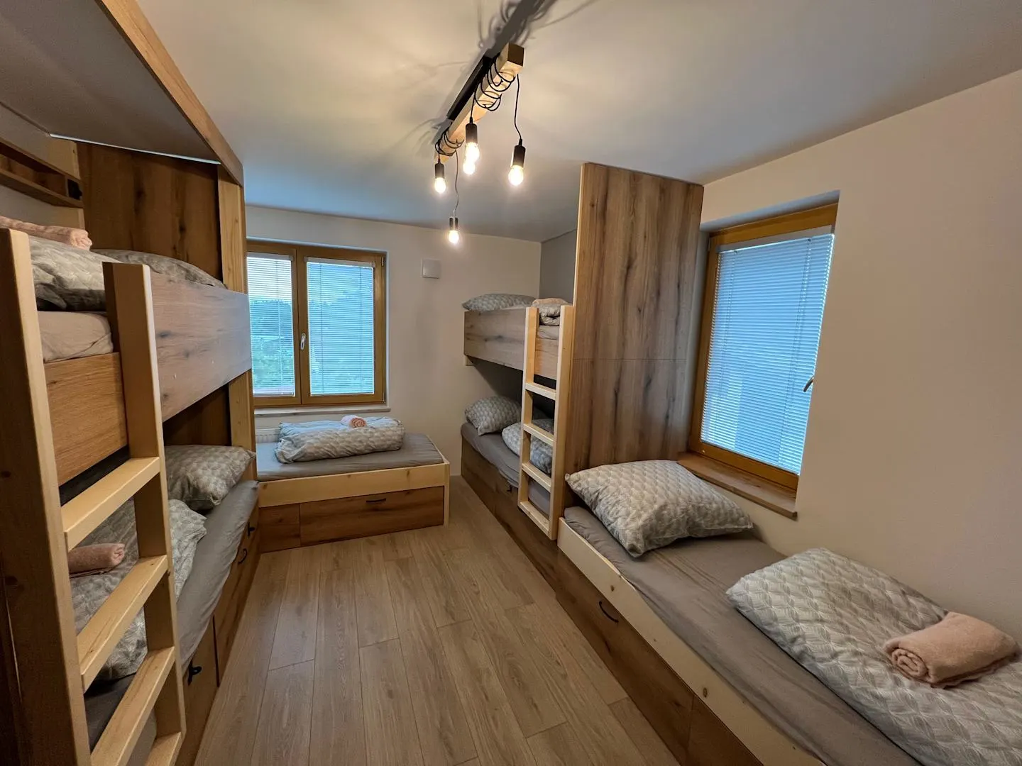 Room — before / after — Before