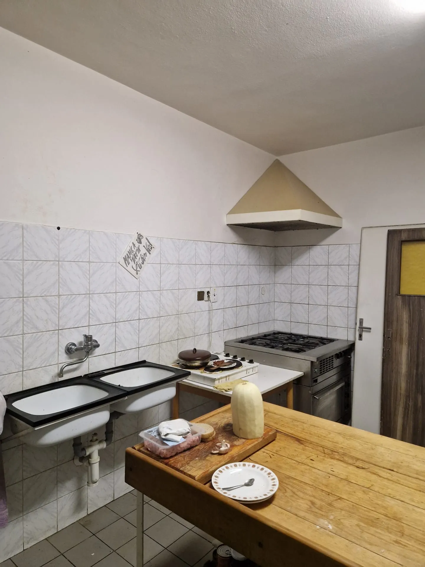 Kitchen — before / after — After